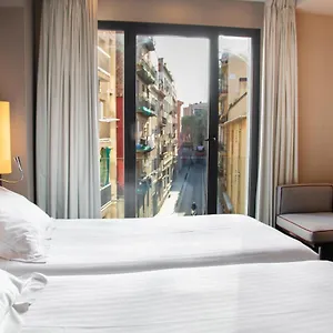 Hotel Pestana Arena, Barcellona