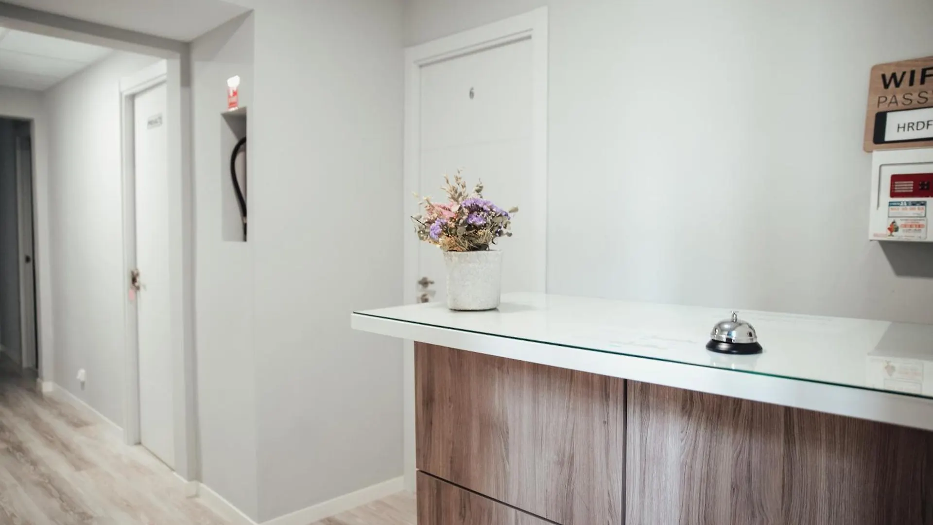 Hostal Ruta De Francia Barcelona Penzion